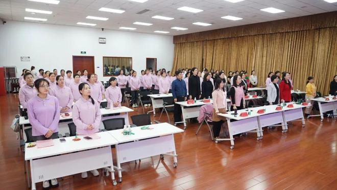 年阿姨来了技能大赛暨第三季度最美家政人表彰大会圆满落幕麻将胡了2试玩网站做知识分子阿姨展巾帼家政风采2024(图7)