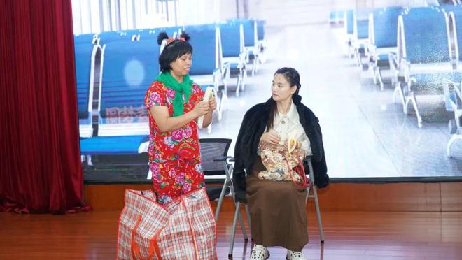 年阿姨来了技能大赛暨第三季度最美家政人表彰大会圆满落幕麻将胡了2试玩网站做知识分子阿姨展巾帼家政风采2024(图18)