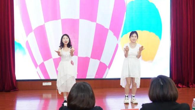 年阿姨来了技能大赛暨第三季度最美家政人表彰大会圆满落幕麻将胡了2试玩网站做知识分子阿姨展巾帼家政风采2024(图19)